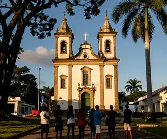 Basílica Santuário de Nazaré: Um dos Destinos Mais Importantes do Turismo Religioso no Pará Basílica Santuário de Nazaré: Um dos Destinos Mais Importantes do Turismo Religioso no Pará