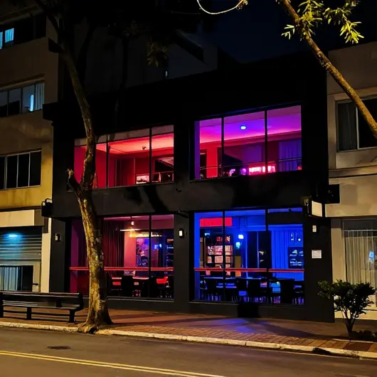 Blue Lounge: O Melhor do Eletrônico em Porto Alegre Blue Lounge: O Melhor do Eletrônico em Porto Alegre