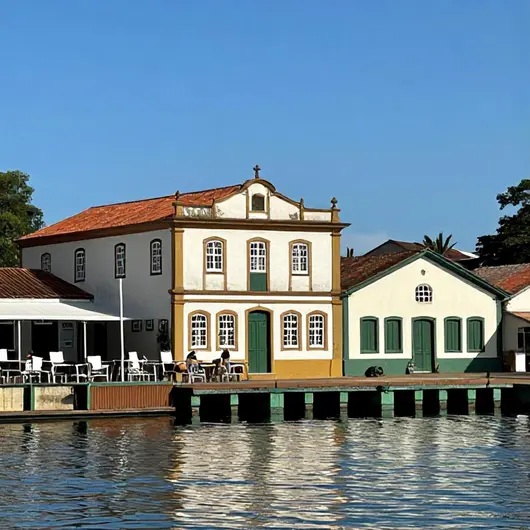 Descubra a Estação das Docas Descubra a Estação das Docas
