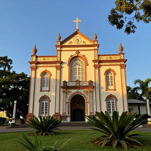 Templo de Umbanda Divina Luz: Um Refúgio Espiritual Templo de Umbanda Divina Luz: Um Refúgio Espiritual